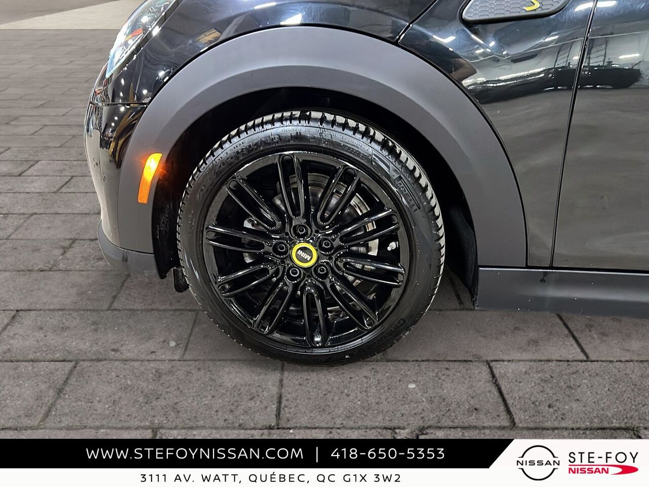 2023 MINI 3 portes COOPER SE ELECTRIQUE DUAL MOONROOF Black Ste-Foy - photo #6