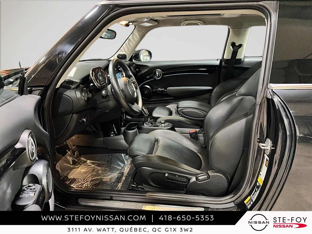 2023 MINI 3 portes COOPER SE ELECTRIQUE DUAL MOONROOF Black Ste-Foy - photo #8