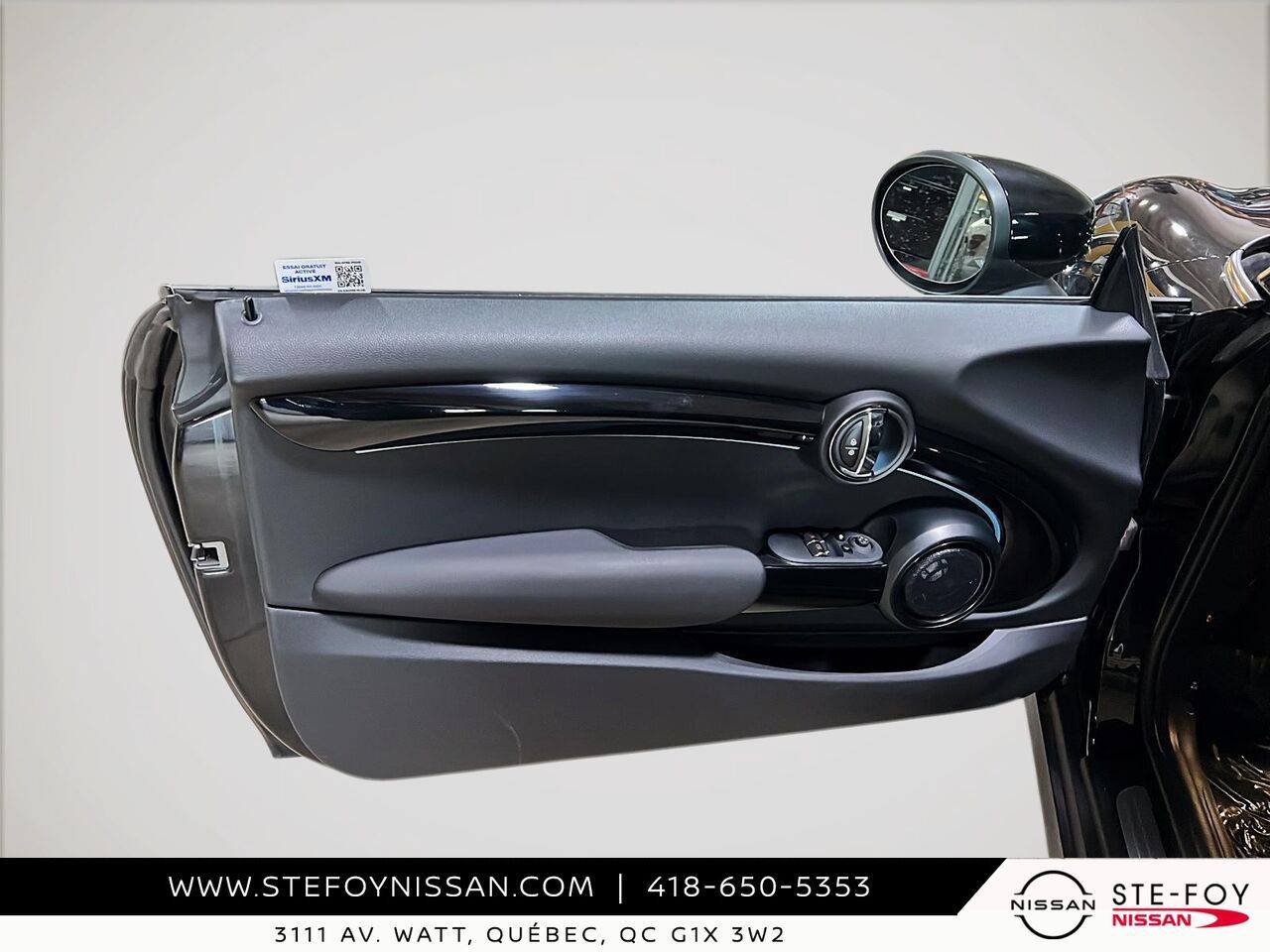 2023 MINI 3 portes COOPER SE ELECTRIQUE DUAL MOONROOF Black Ste-Foy - photo #10