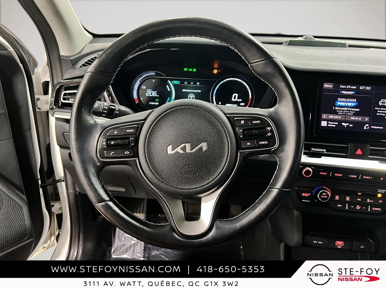 2022 Kia Niro EX+ &eacute;lectrique White Ste-Foy - photo #11
