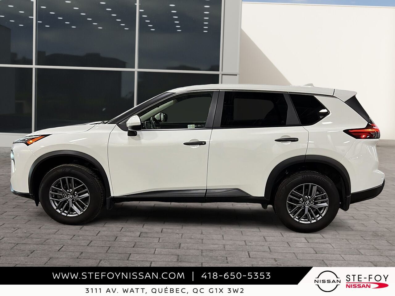 2024 Nissan Rogue S White Ste-Foy - photo #4