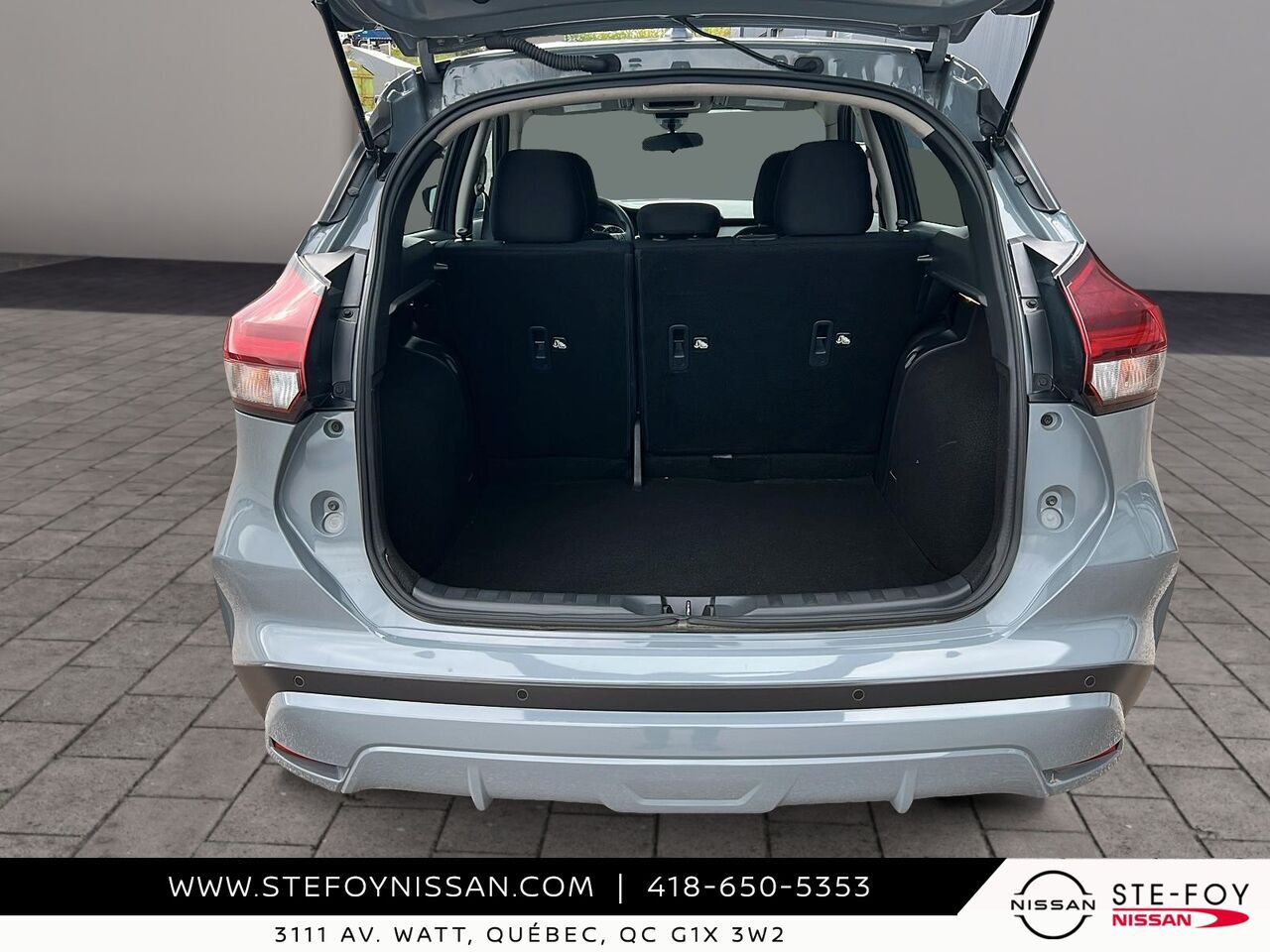 Nissan Kicks 2024 Gris Ste-Foy - photo #5