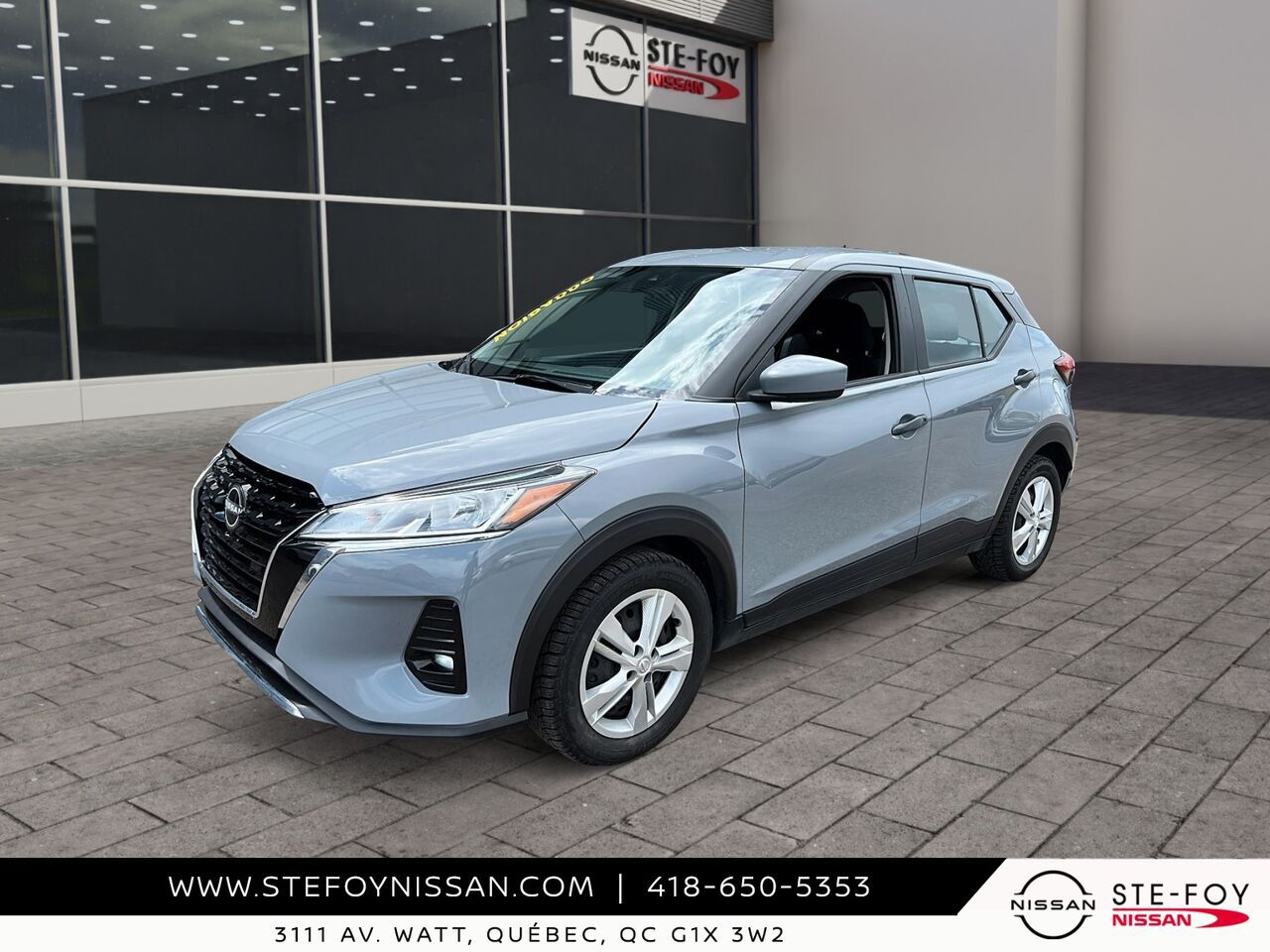 Nissan Kicks 2023 Gris Ste-Foy - photo #0