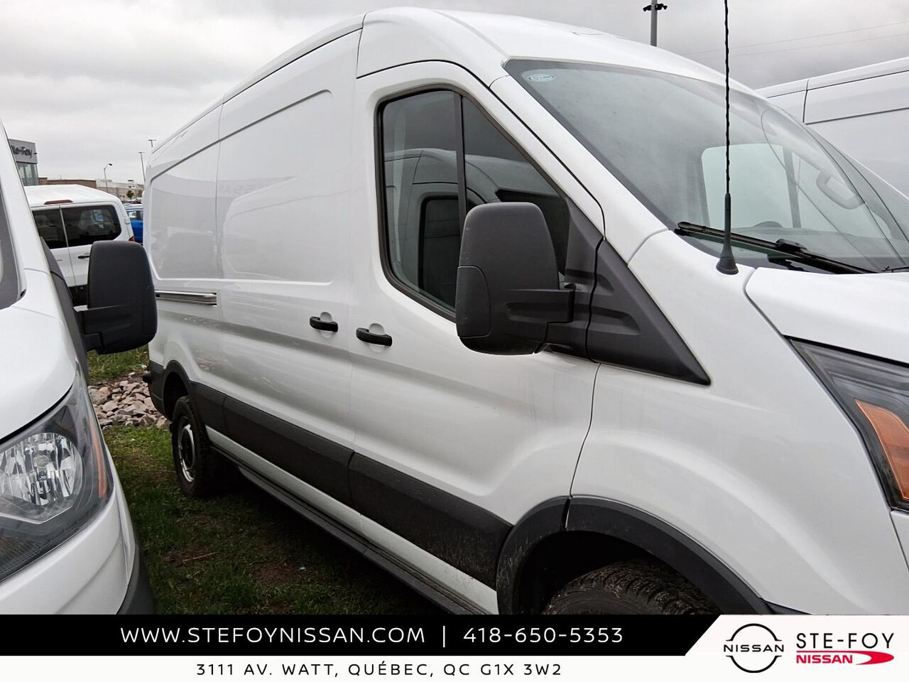 Ford Transit 250 TOIT MOYEN 2024 Blanc Ste-Foy - photo #1