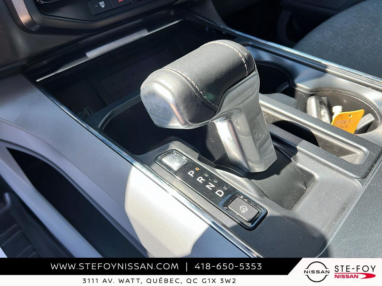 Ford F-150 Lightning FLASH LONG RANGE 2024 Gris Ste-Foy - photo #14