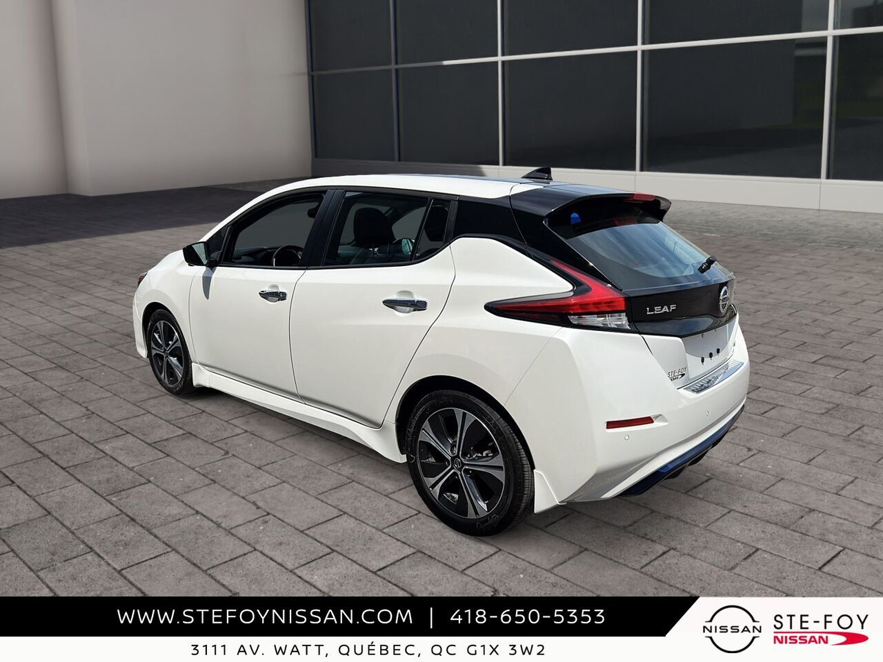 2021 Nissan LEAF SV 40 KWH White Ste-Foy - photo #3