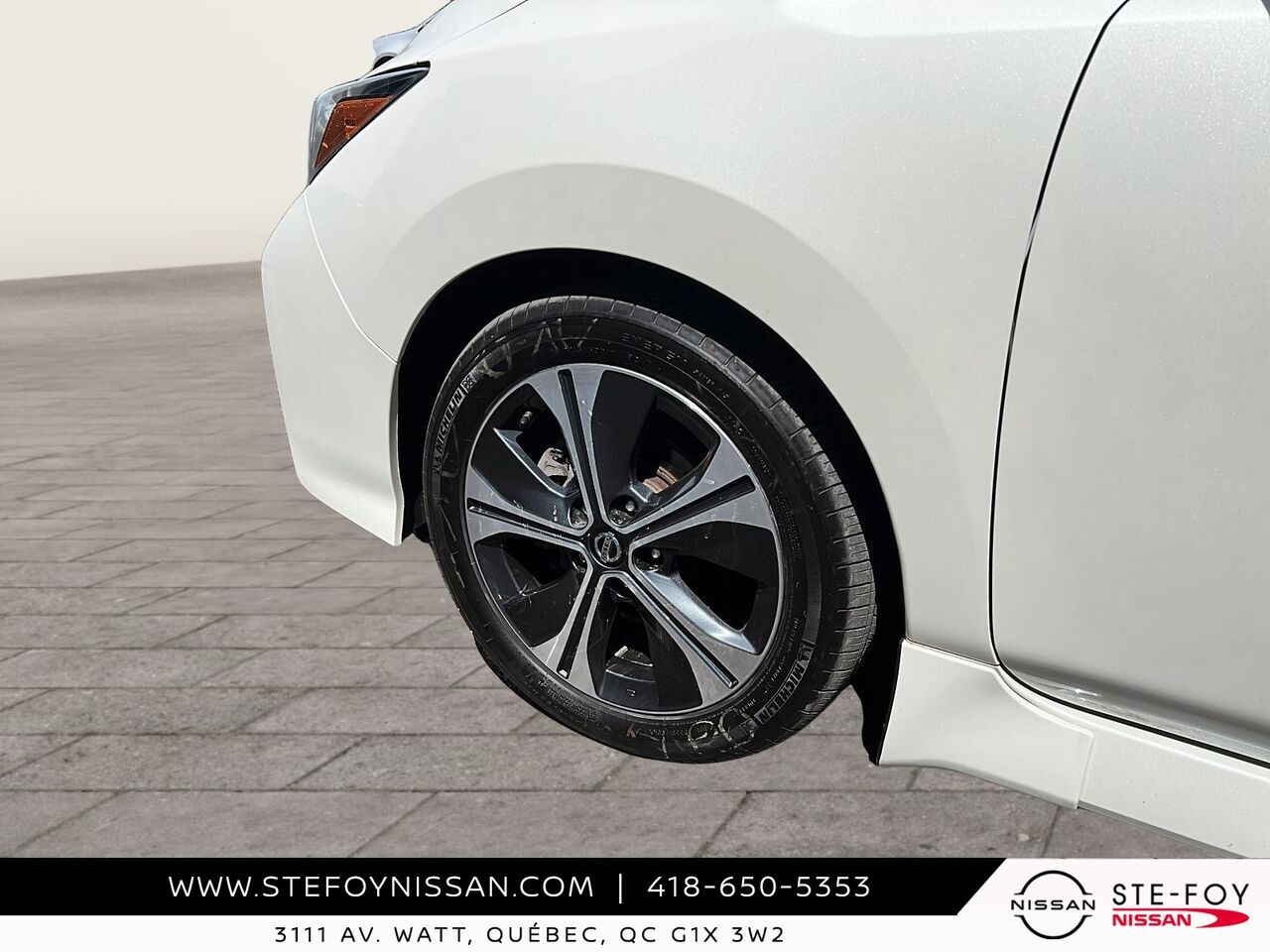 2021 Nissan LEAF SV 40 KWH White Ste-Foy - photo #6