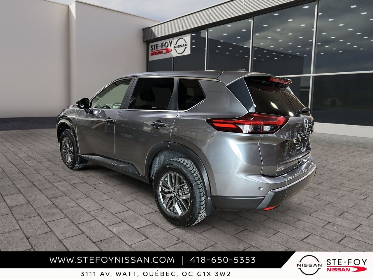 2024 Nissan ROGUE S TRACTION INTEGRALE Grey Ste-Foy - photo #3