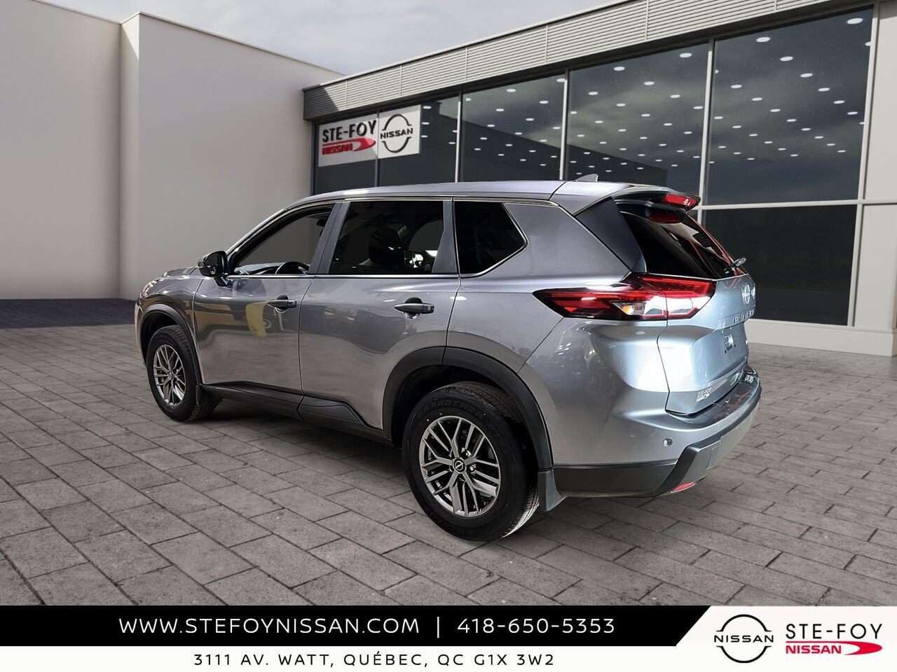 2024 Nissan ROGUE S TRACTION INTEGRALE Grey Ste-Foy - photo #3
