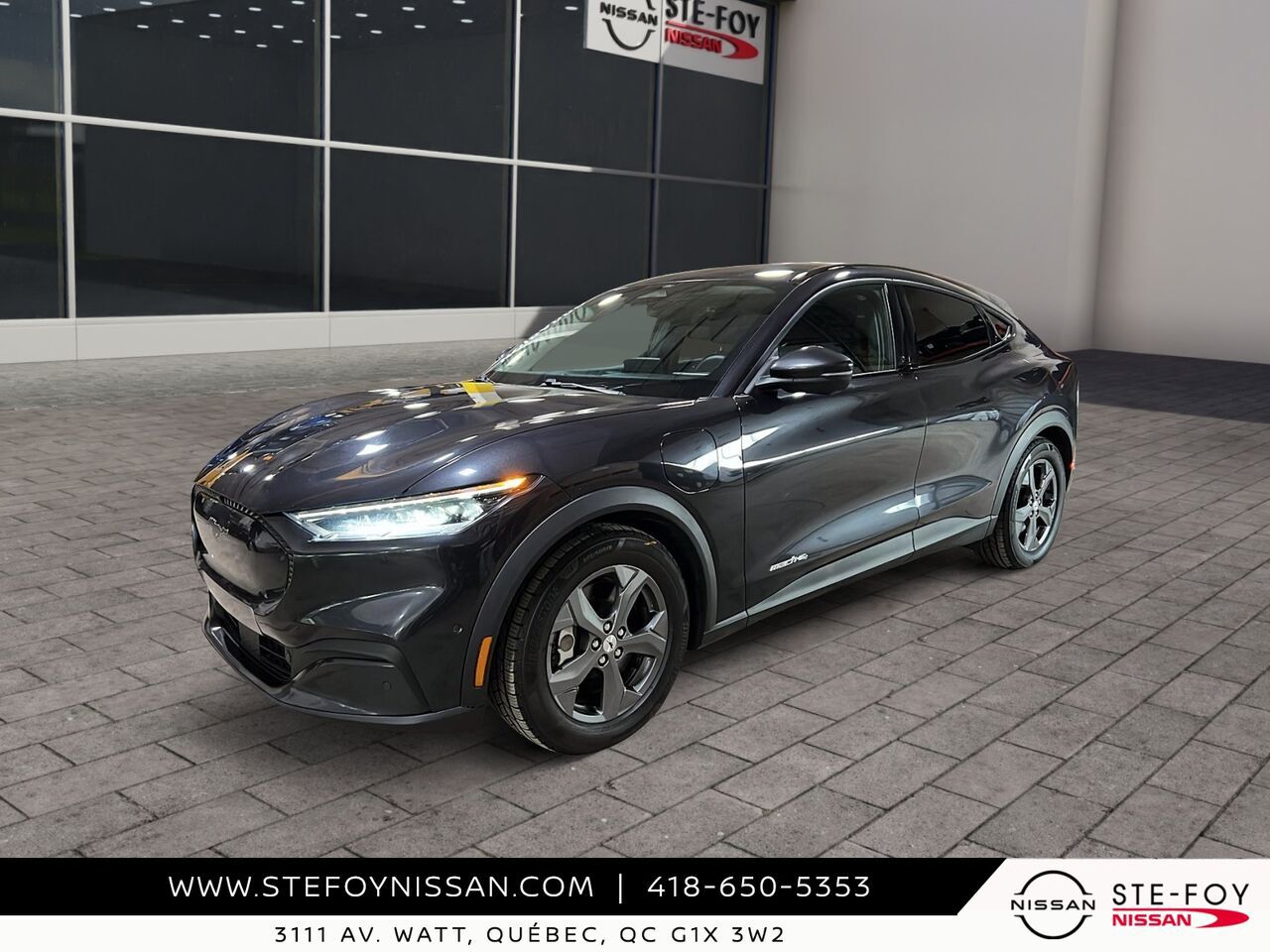 2022 Ford Mustang Mach-E select Black Ste-Foy - photo #0
