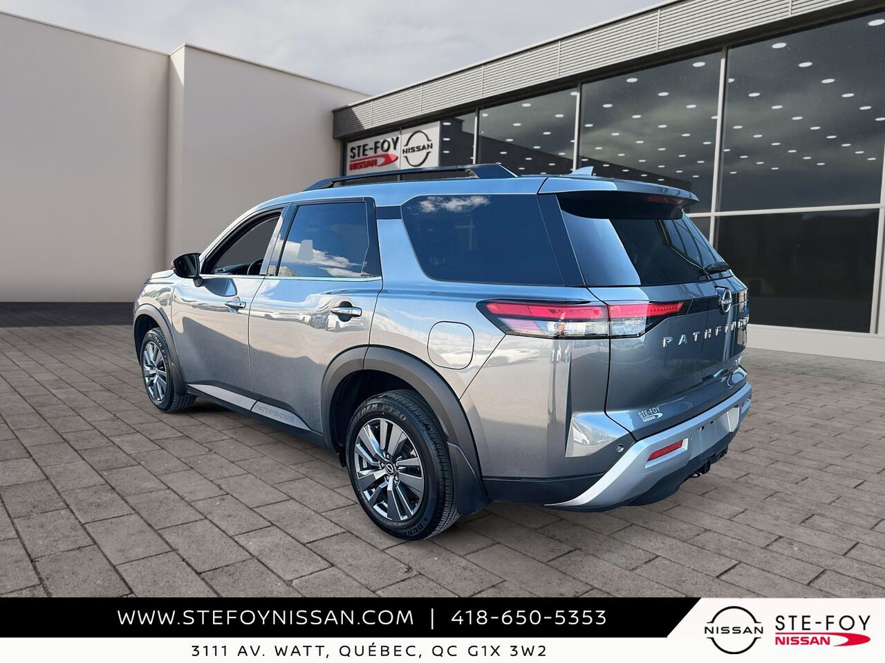 Nissan Pathfinder SV 4RM 2024 Gris Ste-Foy - photo #3