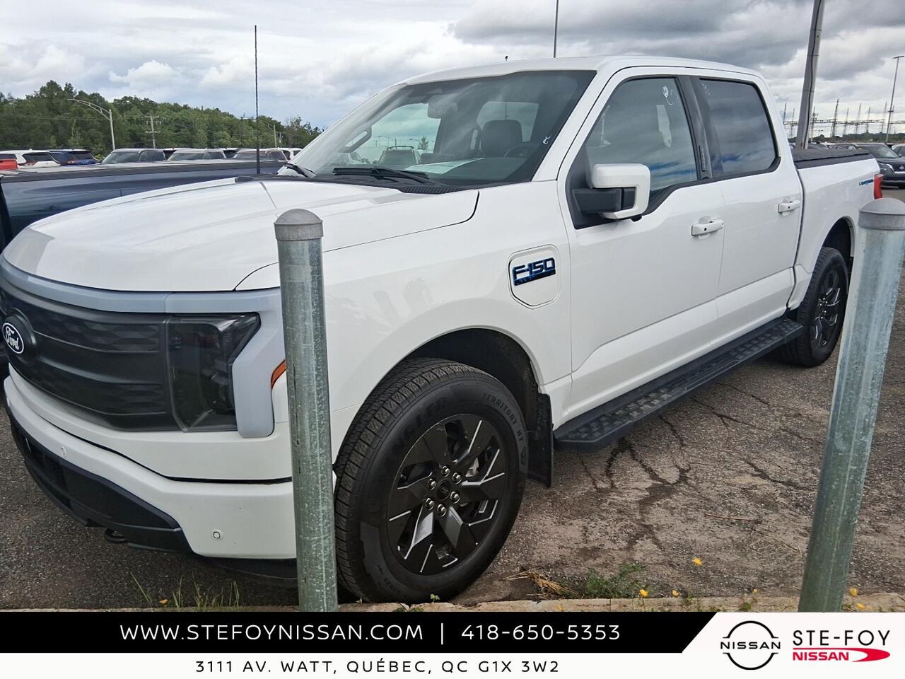 Ford F-150 Lightning LARIAT LONG RANGE 2024 Blanc Ste-Foy - photo #0