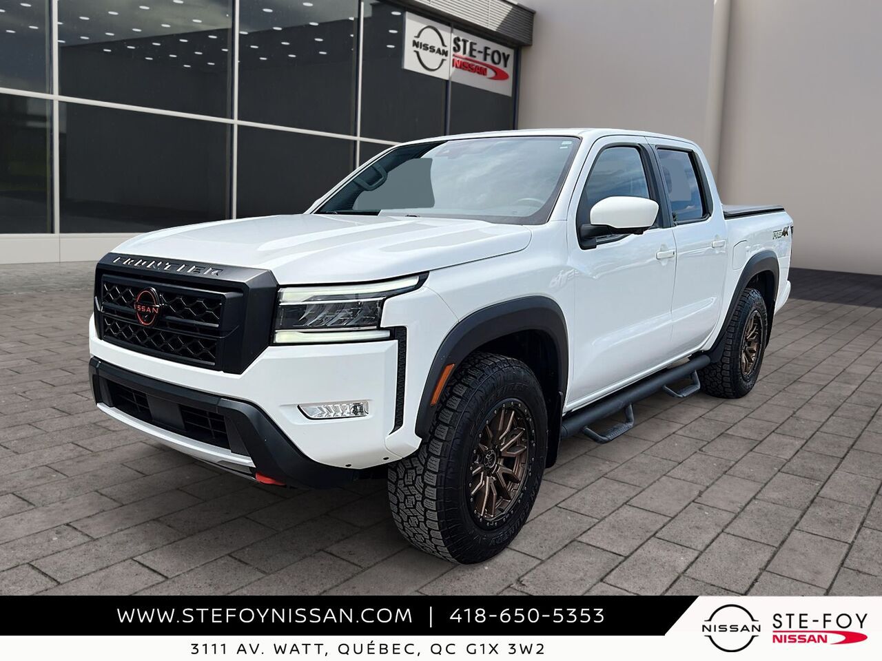 White 2023 Nissan Frontier Pickup Truck Four-Wheel Drive Automatic