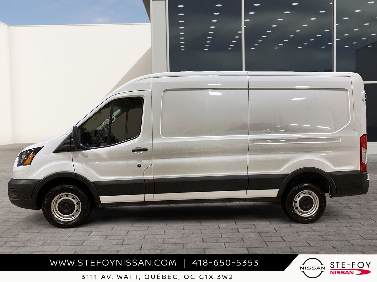 Ford Transit T-250 * TOIT MOYEN * R&Eacute;GULIER * RWD 2023 Blanc Ste-Foy - photo #4