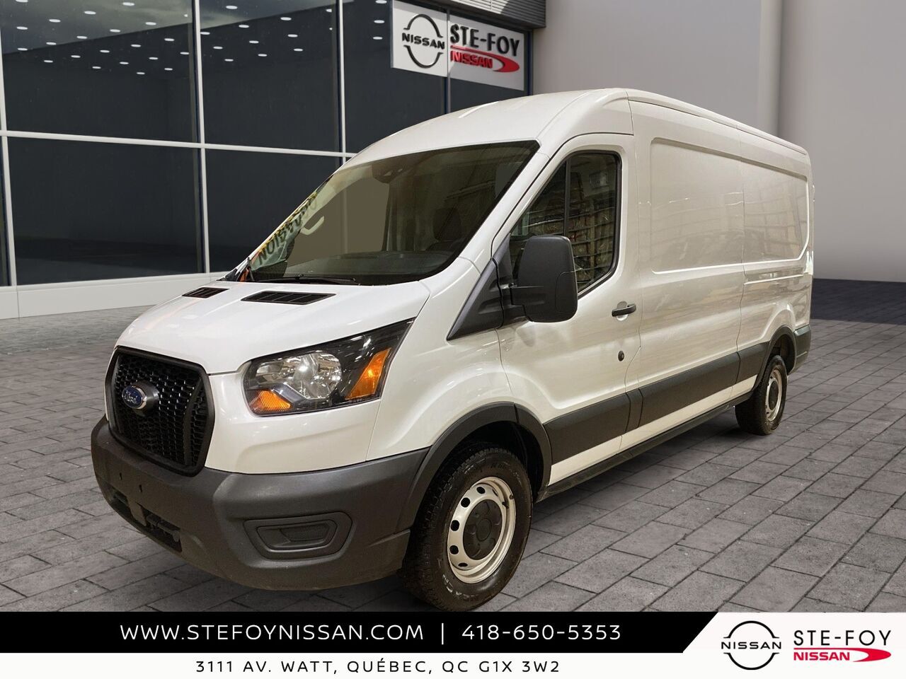 Ford Transit T-250 * TOIT MOYEN * R&Eacute;GULIER * RWD 2023 Blanc Ste-Foy - photo #0