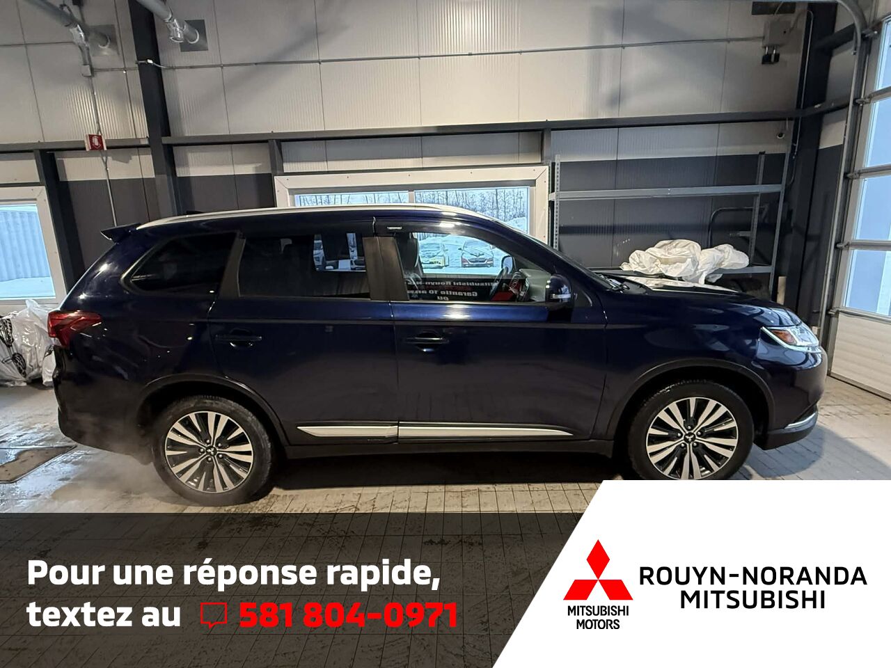 2020 Mitsubishi Outlander Blue Rouyn-Noranda - photo #5