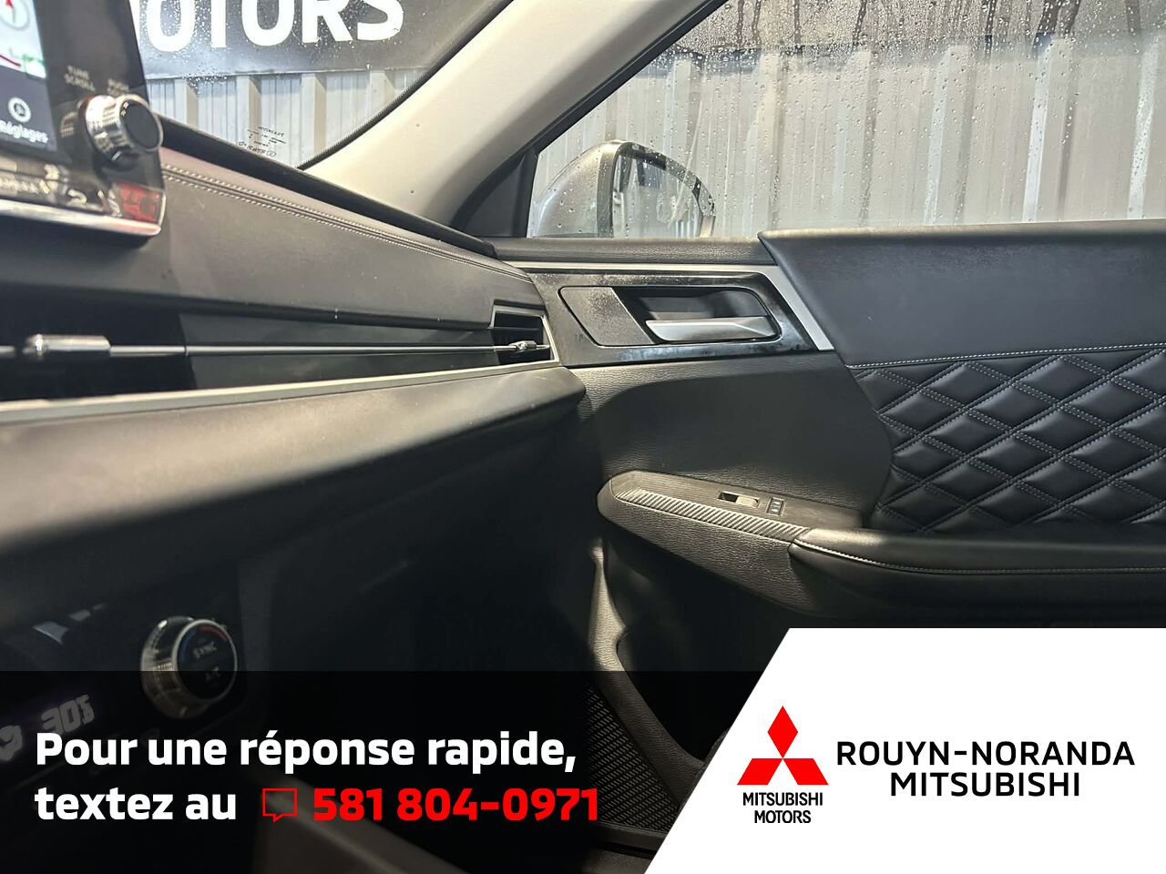 2023 Mitsubishi Outlander Grey Rouyn-Noranda - photo #8