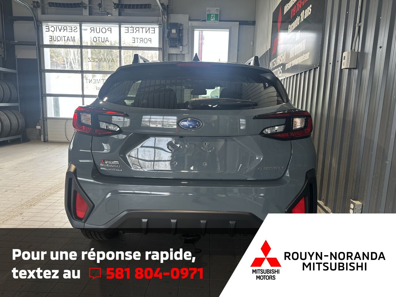 2024 Subaru Crosstrek Grey Rouyn-Noranda - photo #3
