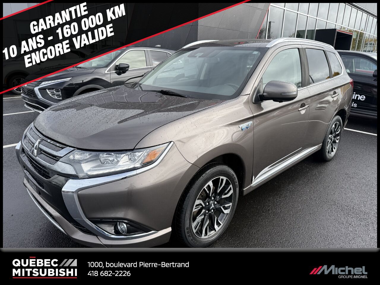 Mitsubishi Outlander PHEV GT S-AWC, Hybride, Cuir, Toit ouvrant, Système de son premium 2018 bronze Ville de Québec - photo #0