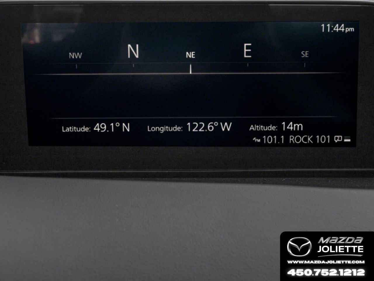 2026 MAZDA Mazda3 Jet Black Mica Notre-Dame-des-Prairies - photo #12