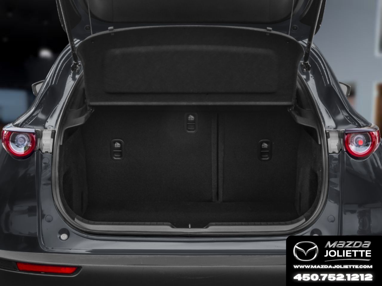 MAZDA CX-30 2026 Rouge vibrant cristal m&eacute;tallis&eacute; Notre-Dame-des-Prairies - photo #9