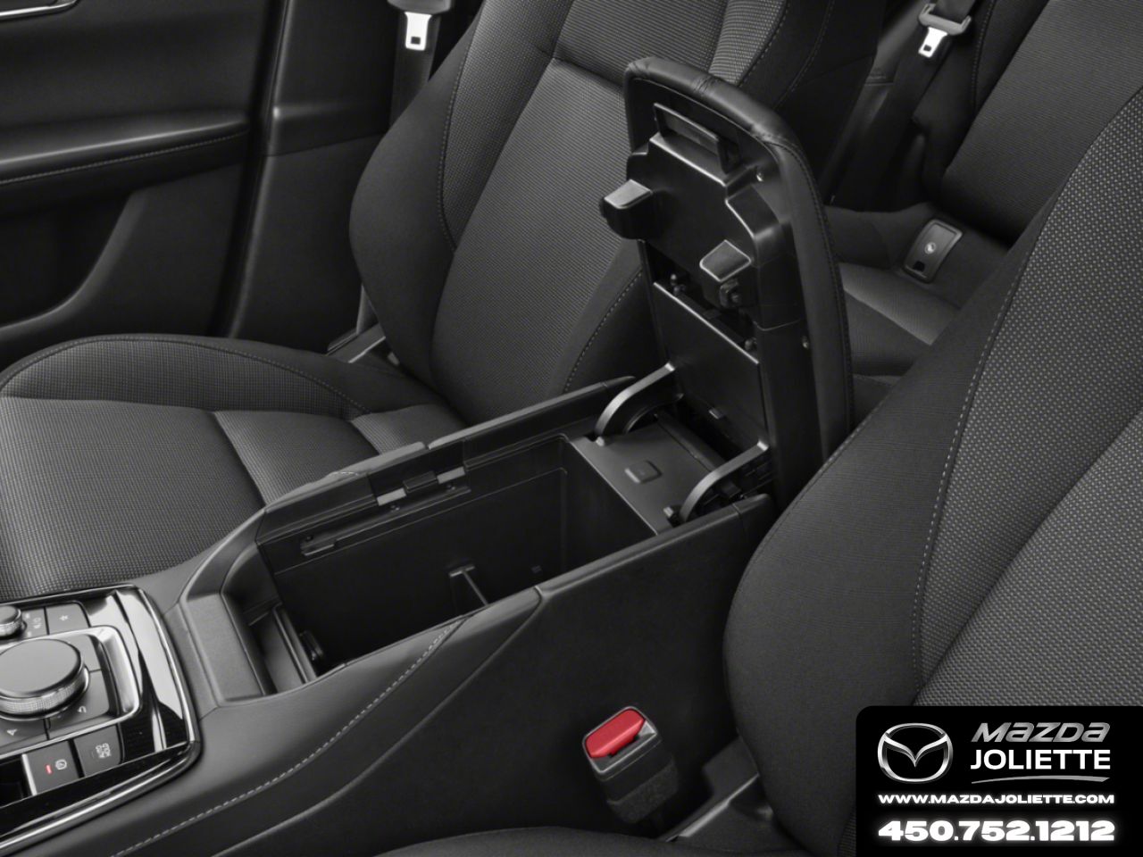 MAZDA CX-30 2026 Gris a&eacute;ro m&eacute;tallis&eacute; Notre-Dame-des-Prairies - photo #6