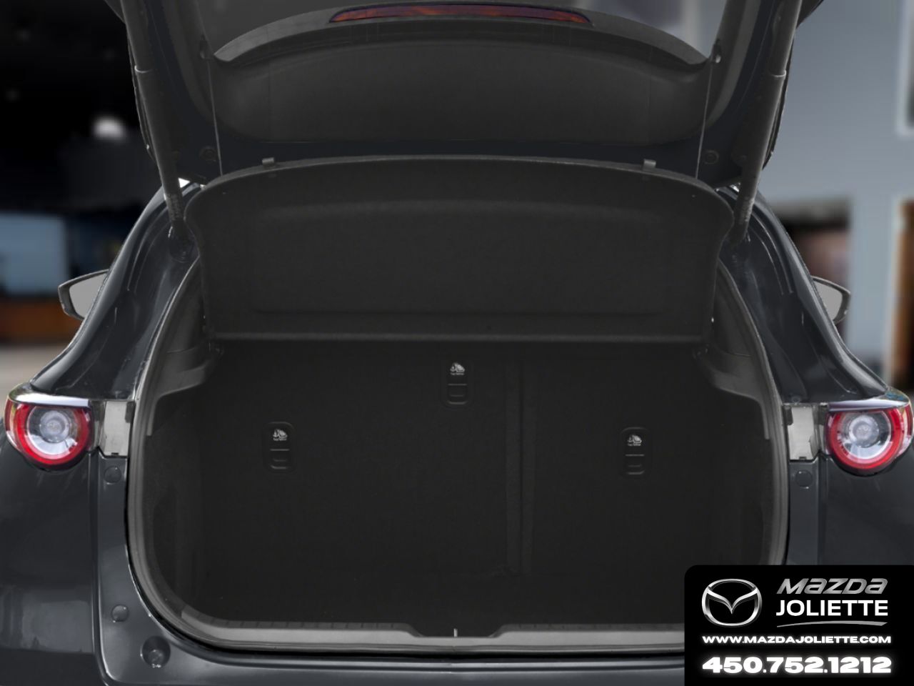 MAZDA CX-30 2026 Gris polym&eacute;tal m&eacute;tallis&eacute; Notre-Dame-des-Prairies - photo #5