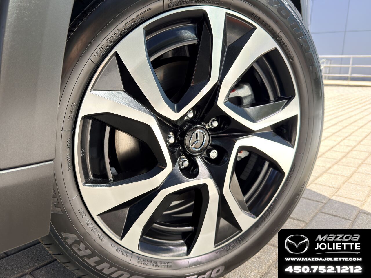 2026 MAZDA CX-5 Jet Black Mica Notre-Dame-des-Prairies - photo #11